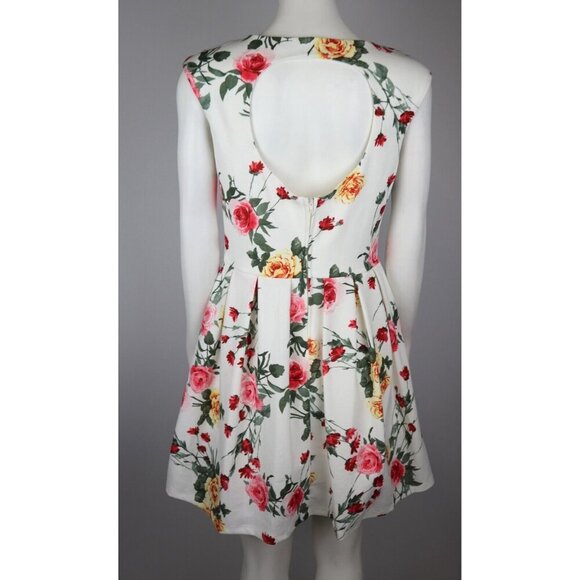 EMERALD SUNDAE - WOMEN'S WHITE FLORAL PRINT FIT & FLARE DRESS - SIZE L - Picture 5 of 6
